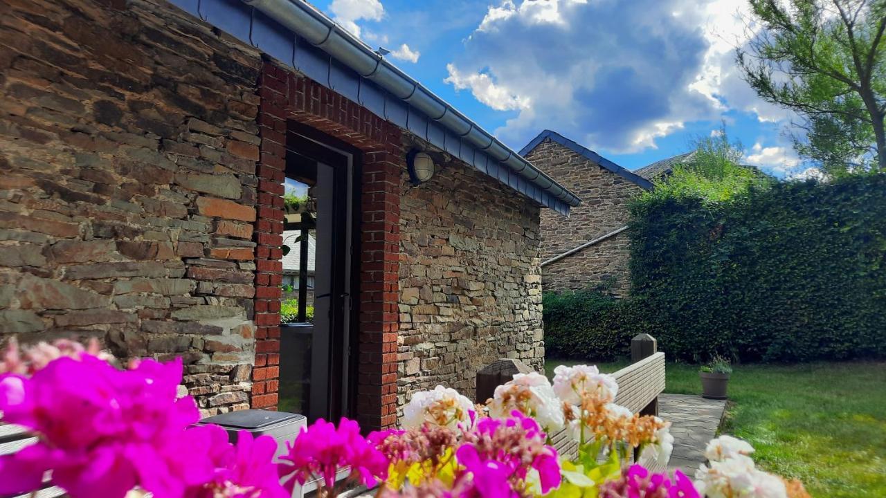Gite Rural Hubermont & Merveilles Ortho Екстериор снимка
